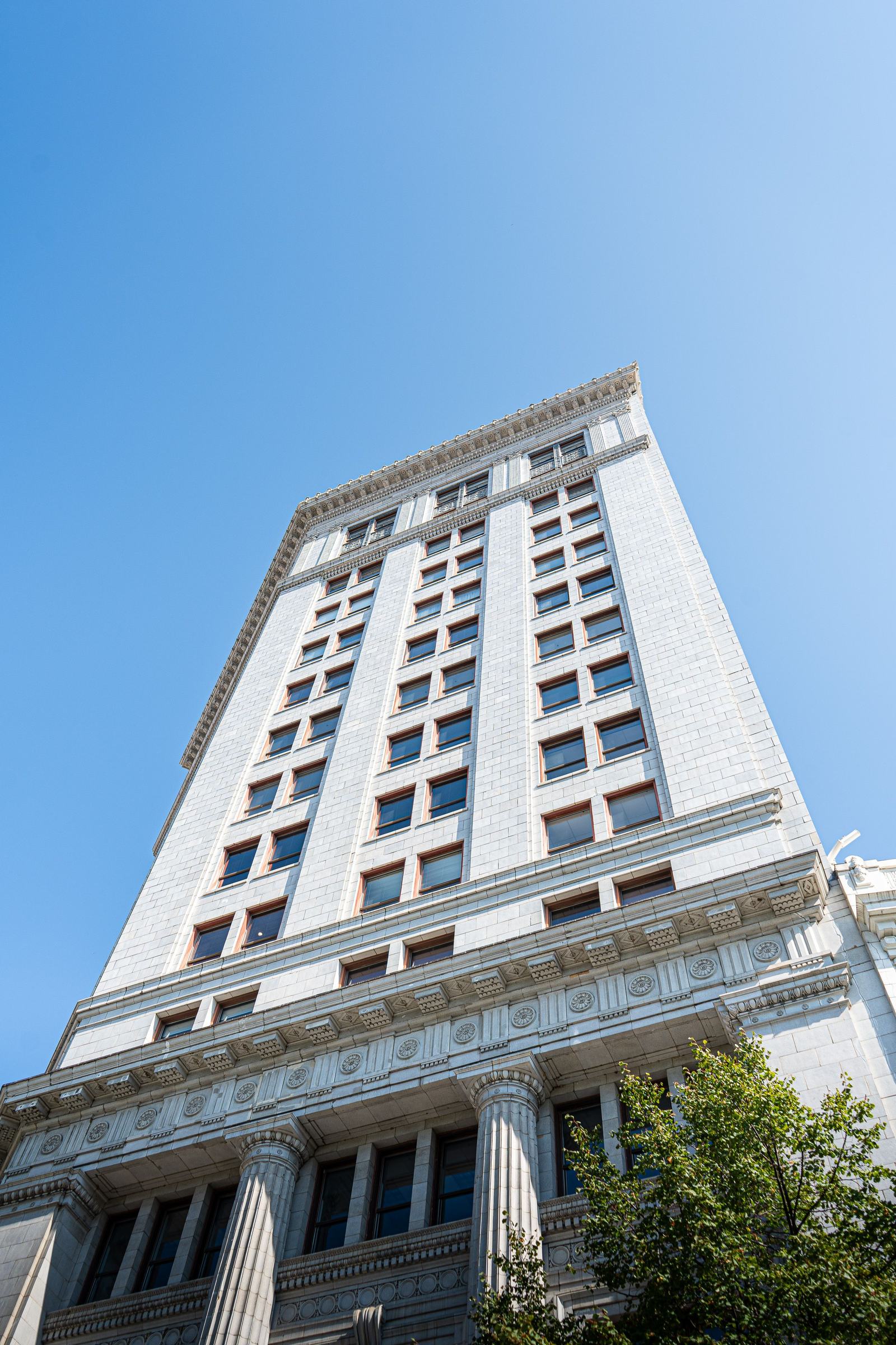 Office building cleaning in Grand Rapids, MI